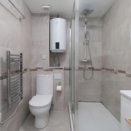 Flat 6 - For 4 In Town Centre Appartement *